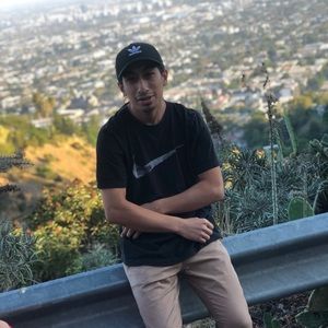 Meet your Posher, Nicholas